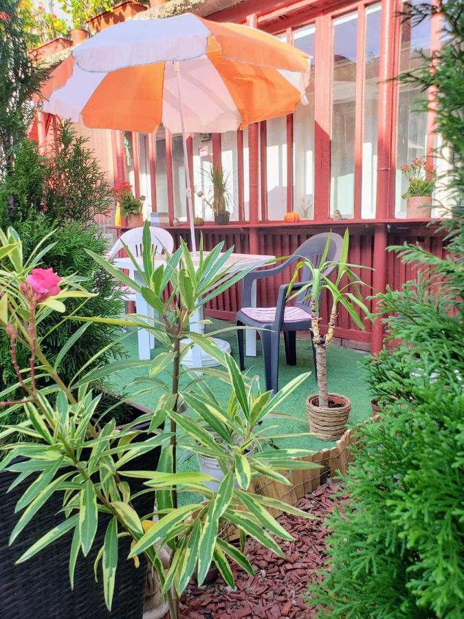 Cosy Studio-House With Terrace Targu Mures Exterior foto